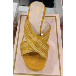 Chaussure jaune