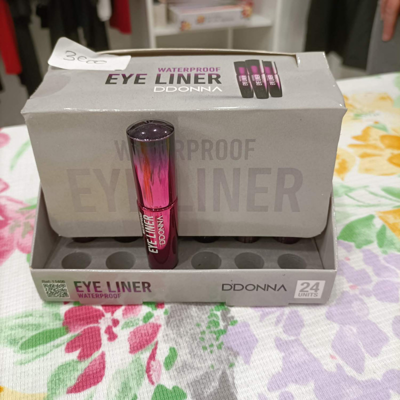 Eye liner