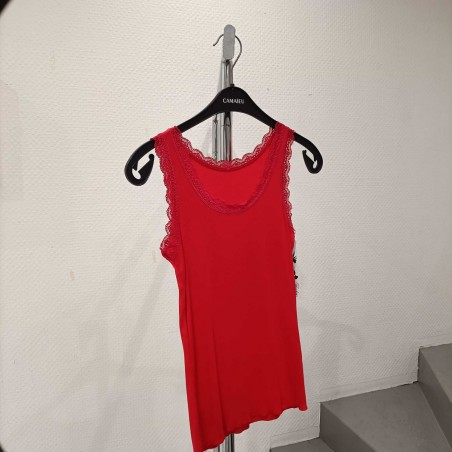 debardeur dentelle rouge