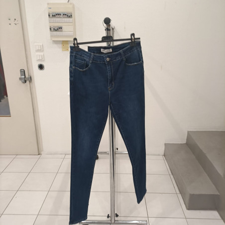 jeans bleu fonce push up