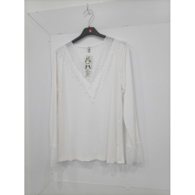 Maillot blanc avec dentelle